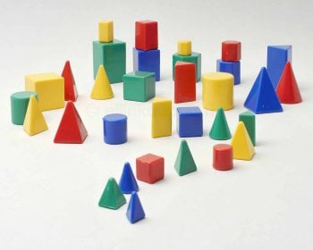 210453 PienetGKappaleet v2 web 1